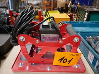 Tegelklopper rubi - afbeelding 2 van  3