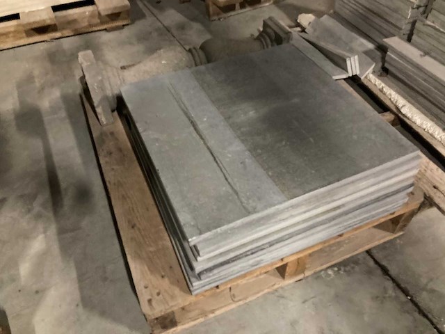 Tegels belgische blauwe steen 7 stuks 50/50/2cm - afbeelding 1 van  3