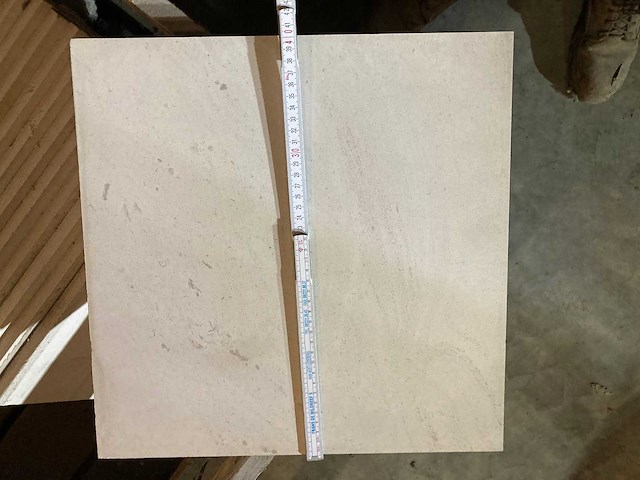 Tegels bourgondische witsteen massangis 40/40/1cm 6m² tegels bourgondische witsteen massangis 40/40/2cm 9m² - afbeelding 8 van  8