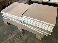 Tegels bourgondische witsteen massangis 50/50/2cm 3,75m² - afbeelding 1 van  2