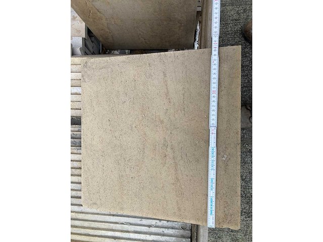 Tegels bourgondische witsteen massangis - afbeelding 3 van  3