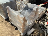 Tegels ca. 2,7 m² - afbeelding 1 van  5