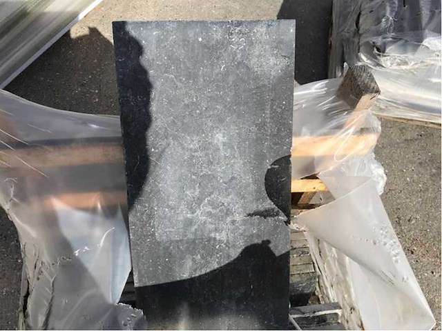 Tegels ca. 2,7 m² - afbeelding 3 van  5