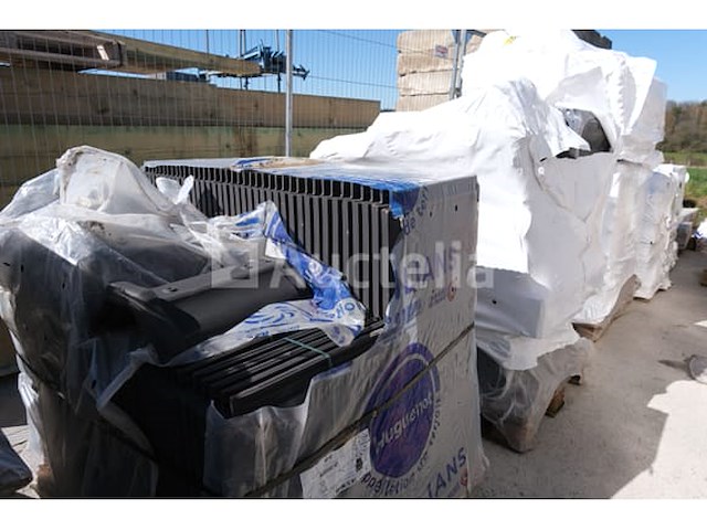 Tegels en beslag - afbeelding 5 van  9