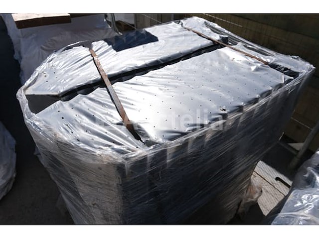 Tegels en beslag - afbeelding 9 van  10