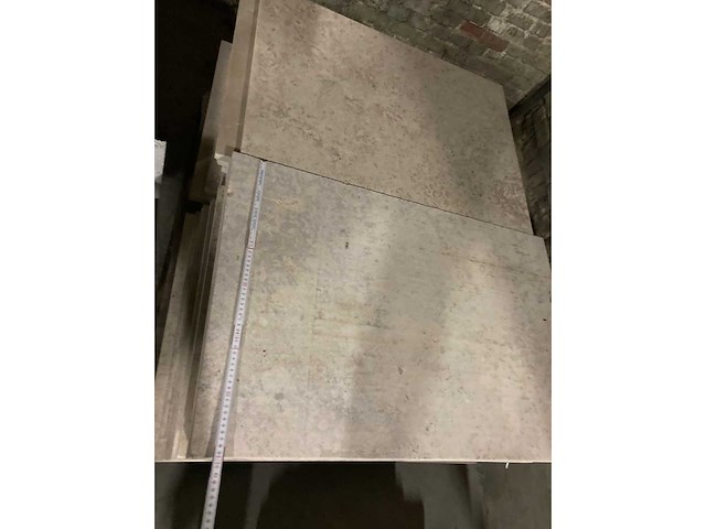 Tegels in bourgondische witsteen: banen massangis - afbeelding 7 van  7