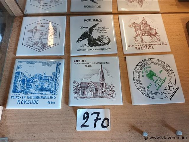 Tegels koksijde. 6 stuks - afbeelding 1 van  4