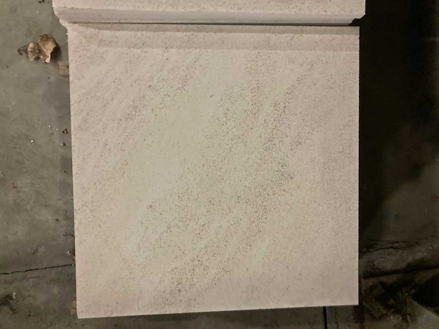 Tegels massangis 50/50/2cm 4m² - afbeelding 2 van  4