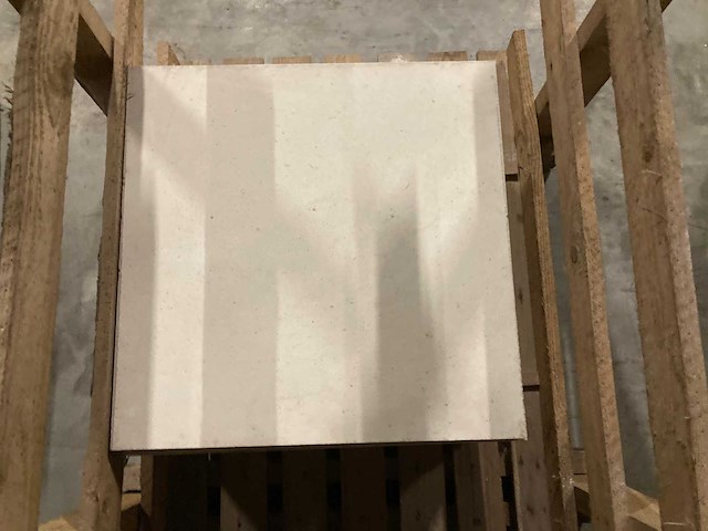 Tegels massangis 50/50/2cm en 49/49/2cm - afbeelding 6 van  9