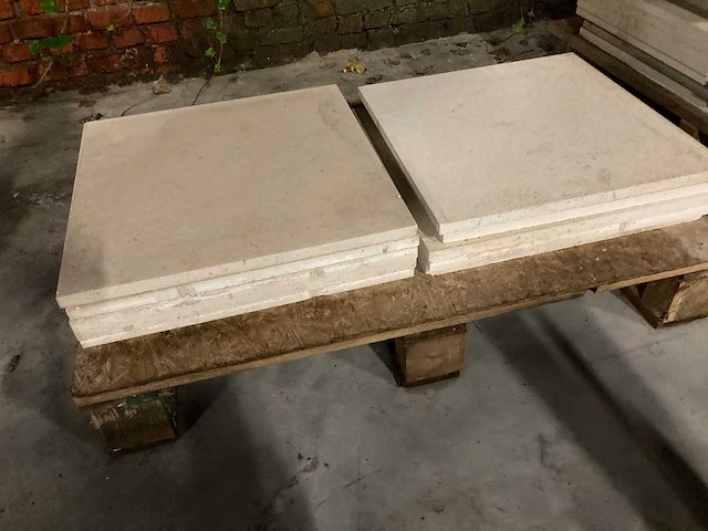 Tegels massangis 50/50/2cm en 49/49/2cm - afbeelding 8 van  9