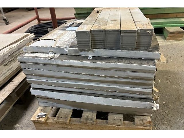 Tegels - afbeelding 2 van  5