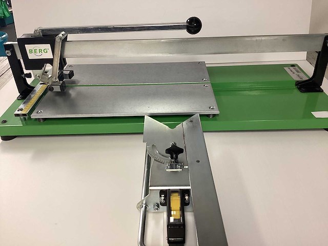 Tegelsnijapparaat ongebruikt - afbeelding 2 van  2