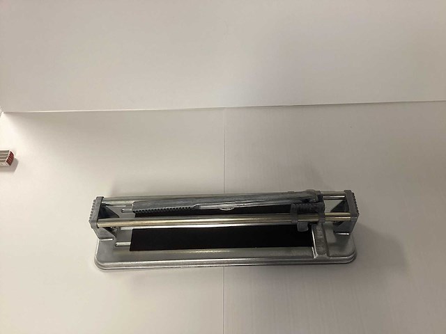 Tegelsnijapparaat ongebruikt - afbeelding 1 van  2