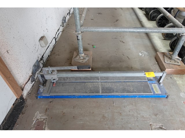 Tegelsnijder - afbeelding 1 van  1