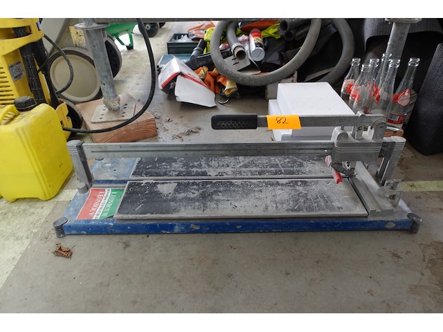 Tegelsnijder - afbeelding 1 van  1