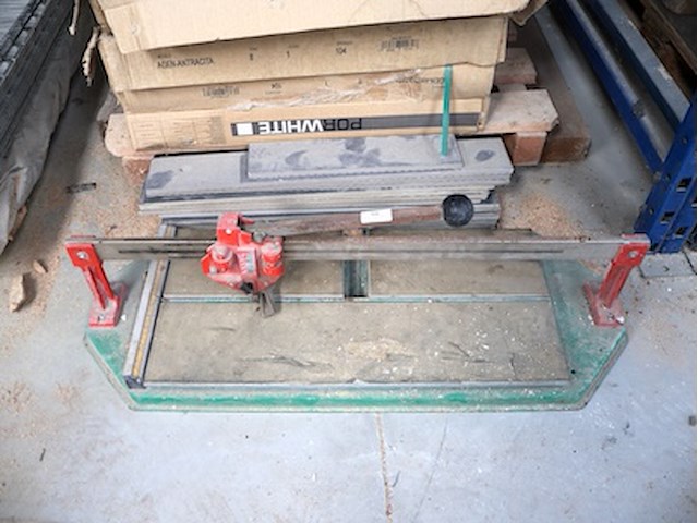 Tegelsnijder - afbeelding 2 van  8