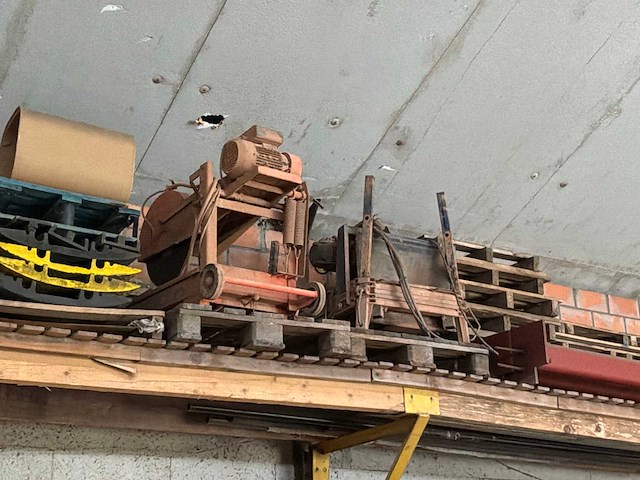 Tegelzaagmachine en tafelzaag - afbeelding 3 van  3