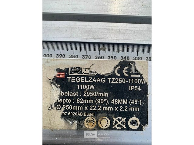 Tegelzaagmachine op poten - afbeelding 2 van  3