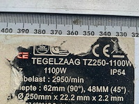 Tegelzaagmachine op poten - afbeelding 2 van  3