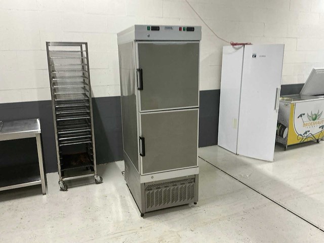 Tekna 5010 cb/a-l dubbeldeurs vrieskast - afbeelding 1 van  14