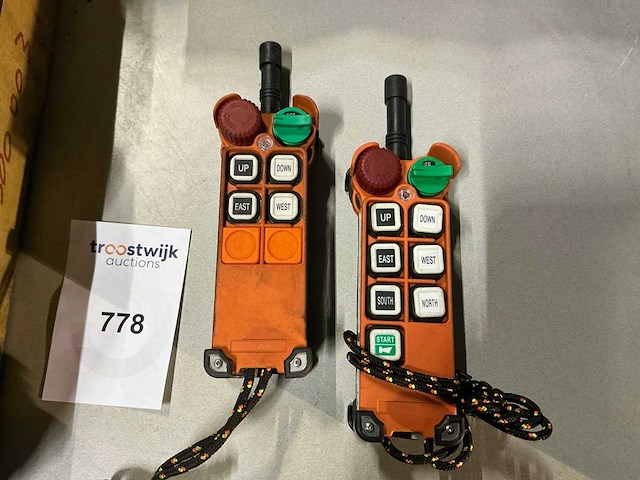 Telecrane draadloze kraanbediening (2x) - afbeelding 1 van  3