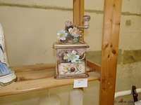 Telefoon in steen - afbeelding 1 van  1