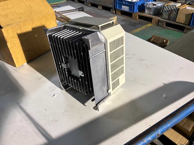 Telemecanique altivar 16 frequentieregelaar - afbeelding 4 van  7