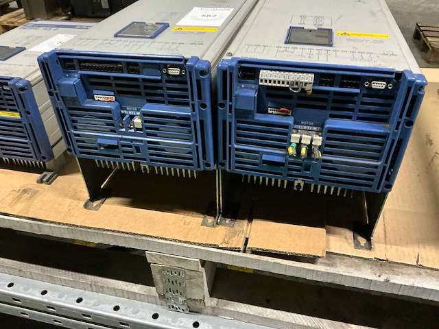 Telemecanique altivar 5 frequentieregelaar (2x) - afbeelding 3 van  4