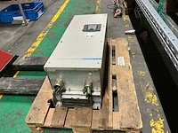 Telemecanique altivar 61 frequentieregelaar - afbeelding 4 van  5