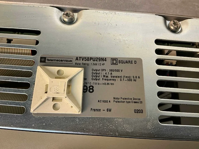 Telemecanique altivar58 atv58pu29n4 frequentieregelaar (2x) - afbeelding 5 van  7