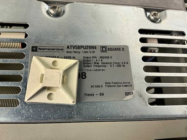 Telemecanique altivar58 atv58pu29n4 frequentieregelaar (2x) - afbeelding 7 van  7