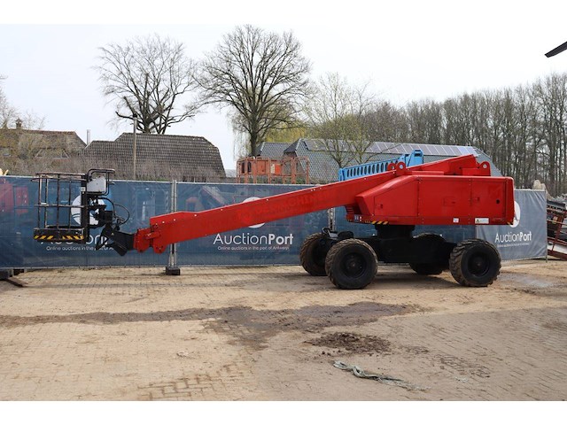 Telescoophoogwerker aichi sp 18a diesel 18.2m 2002 - afbeelding 1 van  1