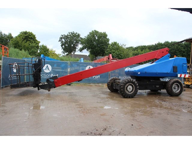 Telescoophoogwerker diesel - afbeelding 1 van  1