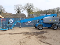 Telescoophoogwerker genie diesel - afbeelding 1 van  1