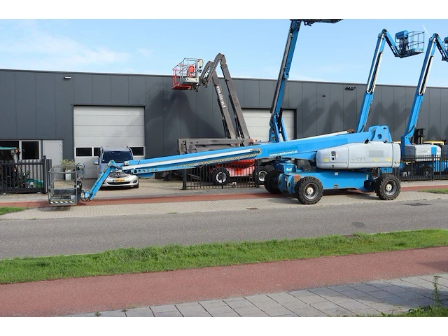 Telescoophoogwerker genie s-105 diesel 227kg 34m 2007 - afbeelding 1 van  1
