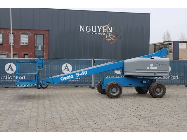Telescoophoogwerker genie s-40 diesel 14.19m 2013 - afbeelding 1 van  1