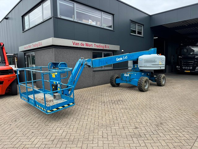 Telescoophoogwerker genie s-45 diesel 15.72m 2014 - afbeelding 1 van  1