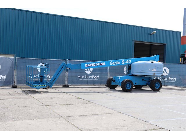 Telescoophoogwerker genie s-45 diesel 15.7m 2001 - afbeelding 1 van  1