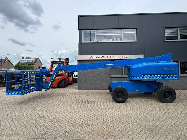 Telescoophoogwerker genie s45 diesel 227kg 15.7m 2000 - afbeelding 1 van  1