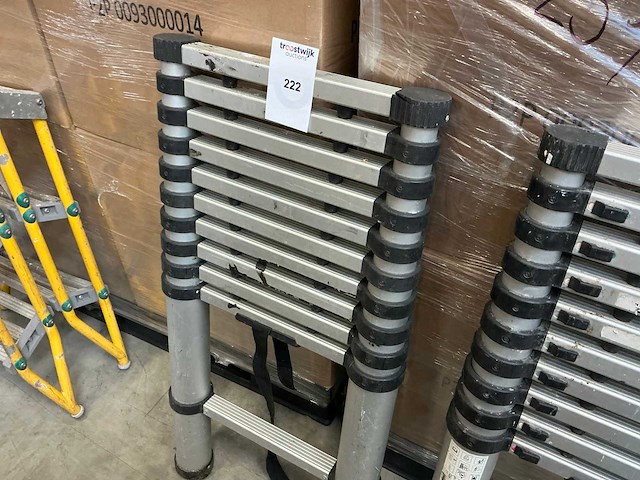 Telescoopladder - afbeelding 2 van  4