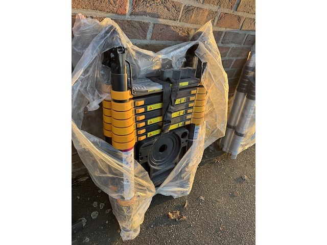 Telescoopladder - afbeelding 1 van  1