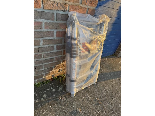 Telescoopladder - afbeelding 1 van  1