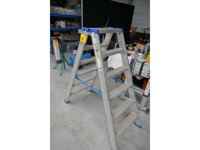 Telescopische ladder + alu trapladder - afbeelding 5 van  6