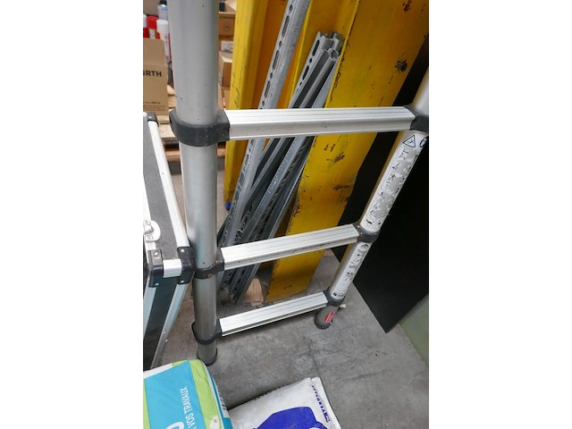 Telescopische ladder - afbeelding 3 van  3