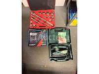 Telescopische ratelset, accu schroevendraaier set en bosch schuurmachine