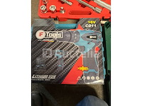 Telescopische ratelset, accu schroevendraaier set en bosch schuurmachine - afbeelding 4 van  4