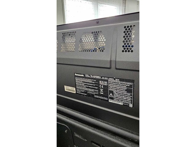 Téléviseur panasonic 42" avec table de support - afbeelding 5 van  6