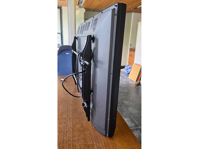 Téléviseur panasonic 42" - afbeelding 8 van  10