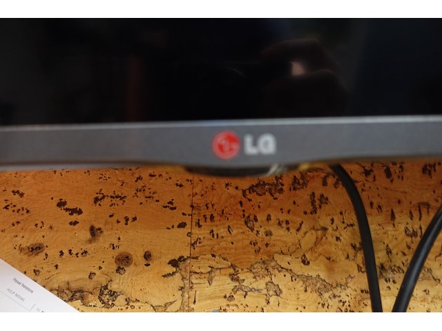 Televisie lg - afbeelding 2 van  5