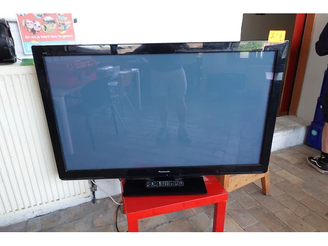 Televisie panasonic + stereo jvc - afbeelding 1 van  4